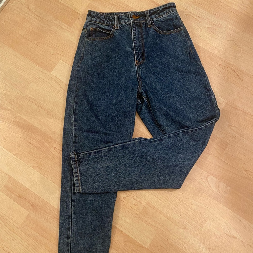 Size 4 Princess Polly High Waisted Mom Jeans!